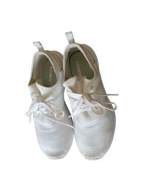 New Balance Womens White Sneakers 7.5 Memory Sole